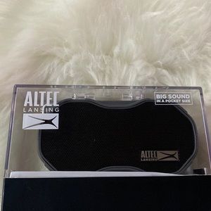 Altec Lansing